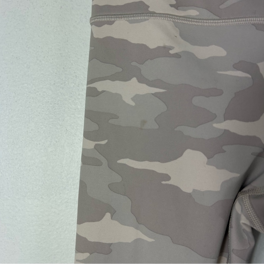 Athleta Elation 7/8 Tight Camo Leggings Women’s Size XS Tan‎ Beige - Picture 14 of 14